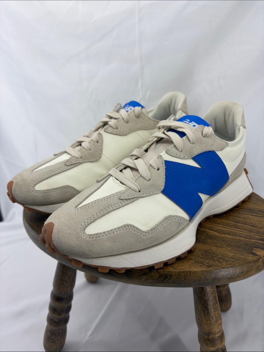 New Balance 327 Retro Fashion Platform Sneakers, Moonbeam True Blue, W 7.5, M 6